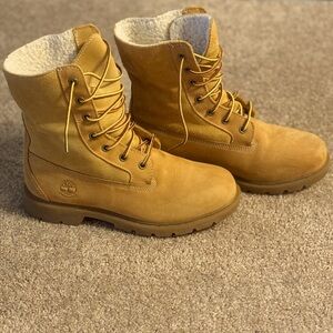 Timberland Waterproof Teddy Fleece Boots Women Size 6.5